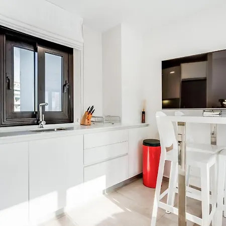 By Riva - Chic, Contemporary In Puerto Banus Gardens شقة *