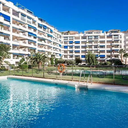 Lejlighed By Riva - Chic, Contemporary In Puerto Banus Gardens *