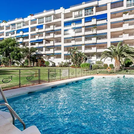 By Riva - Chic, Contemporary In Puerto Banus Gardens Lejlighed *