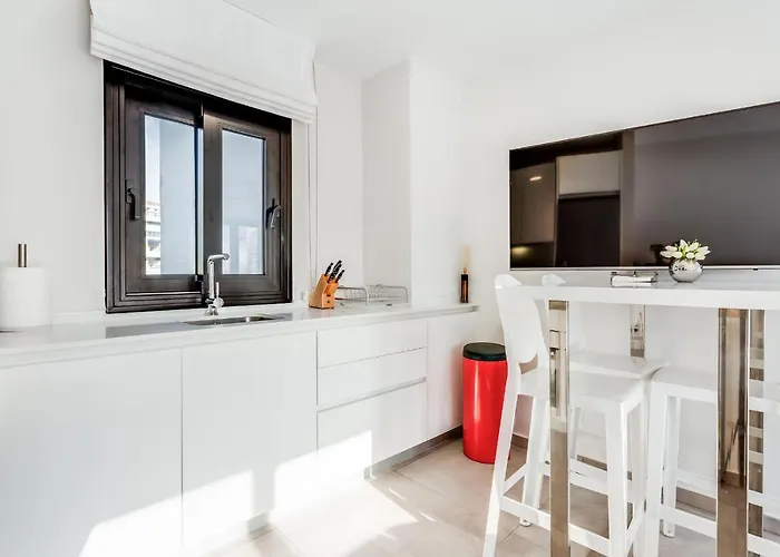 By Riva - Chic, Contemporary In Puerto Banus Gardens Apartament *