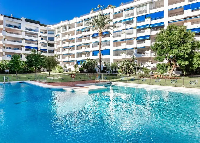 Apartament By Riva - Chic, Contemporary In Puerto Banus Gardens *