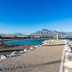 Lejlighed By Riva - Chic, Contemporary In Puerto Banus Gardens