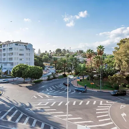 By Riva - Chic, Contemporary In Puerto Banus Gardens Appartement *