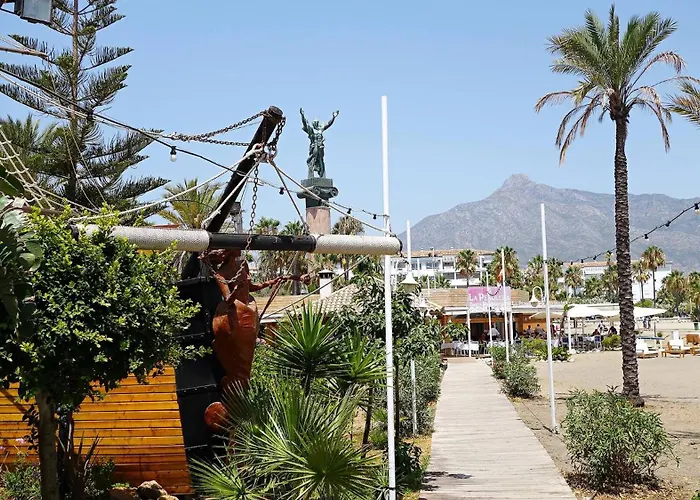 By Riva - Chic, Contemporary In Puerto Banus Gardens Apartament *